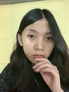 Snapshot of linh-lan1 chatting on October 18, 3:02 pm linh-lan1 online show from October 18, 3:02 pm