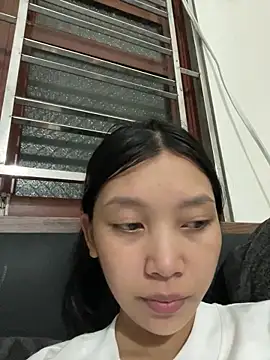 Snapshot of linh-lan1 chatting on June 17, 2:51 pm linh-lan1 online show from June 17, 2:51 pm