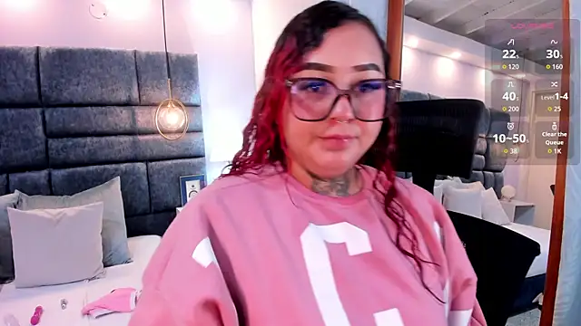 atennea diiossa online show from October 27, 11:58 am