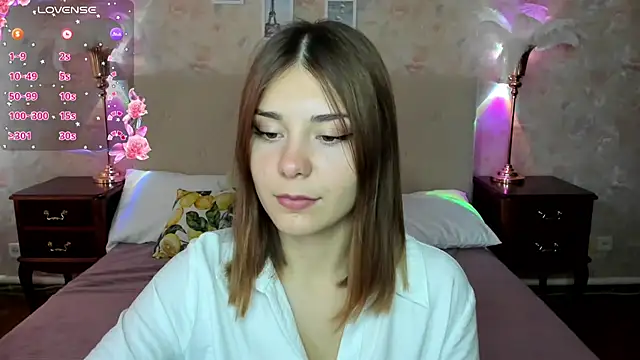 Snapshot of MargoChill chatting on November 22, 8:24 am MargoChill online show from November 22, 8:24 am