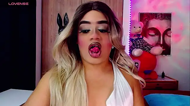 Sofiabigcock22 online show from October 13, 9:59 pm