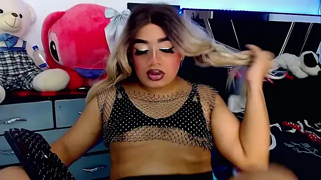 Sofiabigcock22 online show from November 2, 12:40 pm