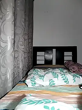 Snapshot of Ruberga20 chatting on October 30, 7:32 am Ruberga20 online show from October 30, 7:32 am