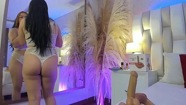 Ari lynn  online show from March 28, 3:17 am