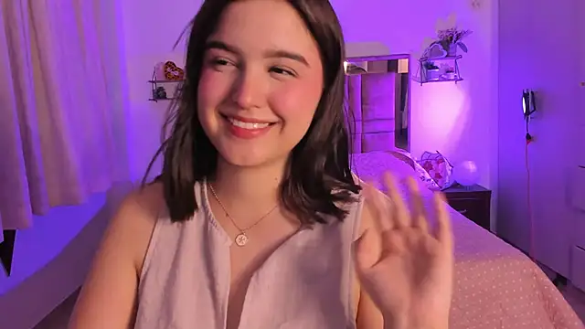 MIACUTEE  online show from February 28, 11:28 pm