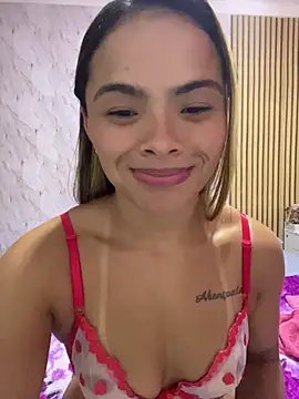 safadinhaquenteW online show from March 26, 2:39 am