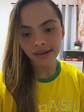 Snapshot of safadinhaquenteW chatting on June 17, 4:08 pm safadinhaquenteW online show from June 17, 4:08 pm