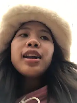 namicute online show from December 16, 8:19 am