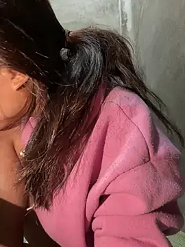 namicute online show from March 22, 4:10 pm