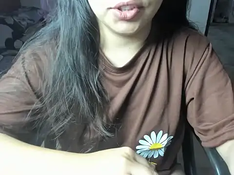 Snapshot of Divya68 chatting on November 22, 5:45 pm Divya68 online show from November 22, 5:45 pm