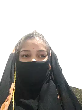Meena 8 online show from November 6, 2:51 pm