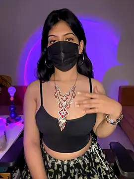 Snapshot of hey_wifey chatting on November 13, 7:57 pm hey wifey online show from November 13, 7:57 pm