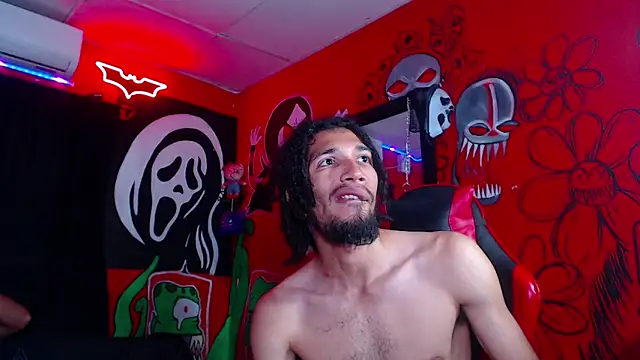 Monsterdominationx online show from December 14, 2:33 pm