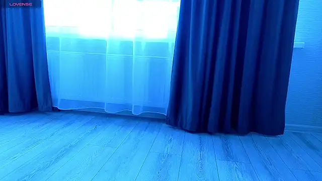 MissPompadure online show from April 20, 5:32 am