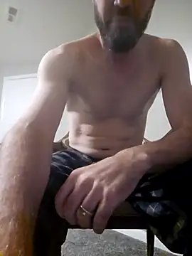 Snapshot of LudaX1 chatting on October 31, 12:28 pm LudaX1 online show from October 31, 12:28 pm