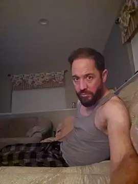 Snapshot of LudaX1 chatting on November 2, 5:10 am LudaX1 online show from November 2, 5:10 am