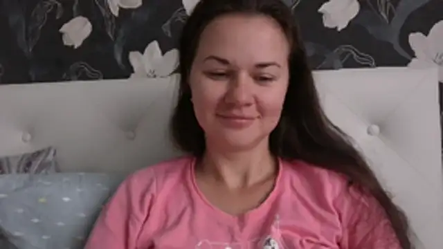 GiaaCaranggi online show from October 27, 7:12 am