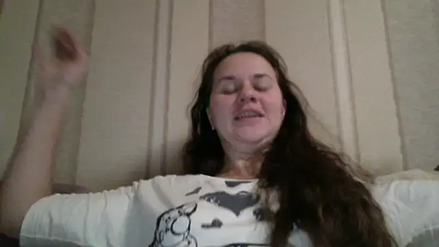 Snapshot of GiaaCaranggi chatting on February 13, 8:38 pm GiaaCaranggi online show from February 13, 8:38 pm