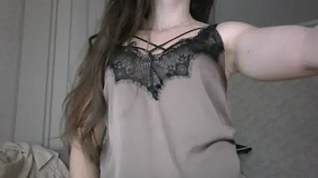 Snapshot of GiaaCaranggi chatting on February 20, 2:06 pm GiaaCaranggi online show from February 20, 2:06 pm