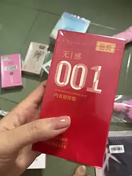 Snapshot of thienchi_lingeries1995 chatting on October 12, 7:57 pm thienchi lingeries1995 online show from October 12, 7:57 pm