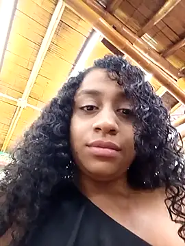 Snapshot of lacrespa24 chatting on November 1, 5:20 am lacrespa24 online show from November 1, 5:20 am