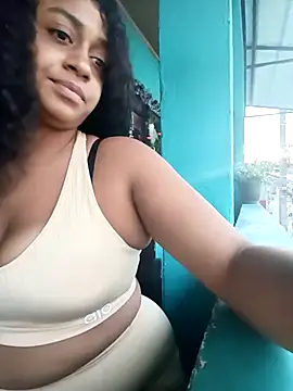 Snapshot of lacrespa24 chatting on December 1, 10:48 pm lacrespa24 online show from December 1, 10:48 pm