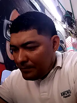 sexyandres 23 online show from March 18, 2:09 pm