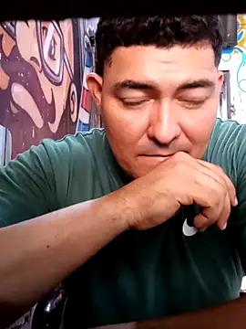 sexyandres 23 online show from March 24, 8:36 pm