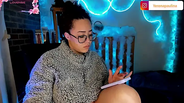 Snapshot of Lizz_martins chatting on November 28, 2:03 am Lizz martins online show from November 28, 2:03 am