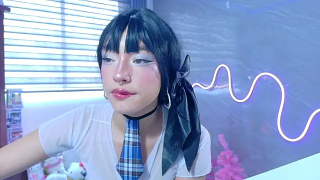 Naaomi cute online show from December 19, 4:14 pm