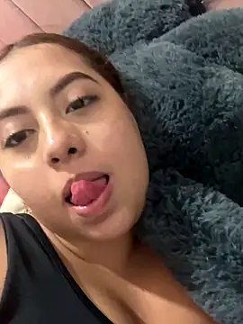 Emily Joee online show from November 26, 1:17 am