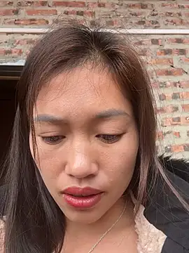 -Paige- online show from February 19, 5:03 am