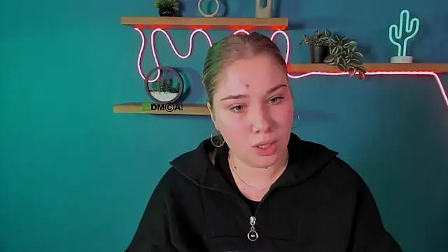 tereza moon online show from October 18, 9:54 am