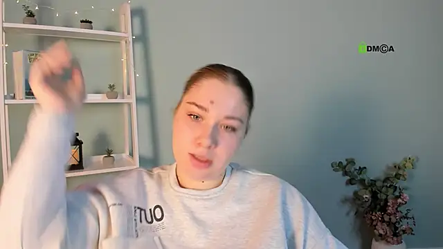 tereza moon online show from October 24, 8:33 am