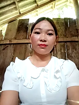 Snapshot of laddy-cute chatting on October 15, 5:29 am laddy-cute online show from October 15, 5:29 am