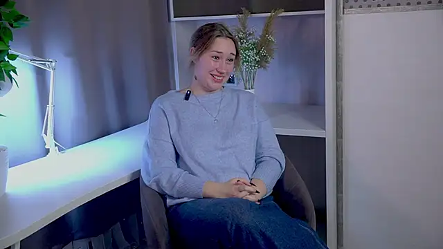 ClarePratillo online show from October 16, 11:11 am