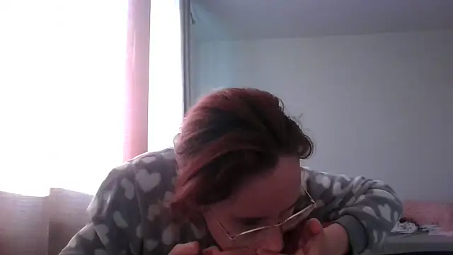 LuckySLove online show from May 28, 5:21 pm