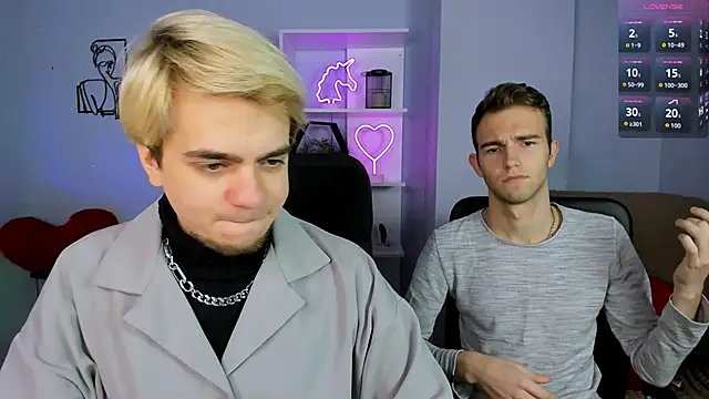 astren villo online show from November 15, 10:01 am