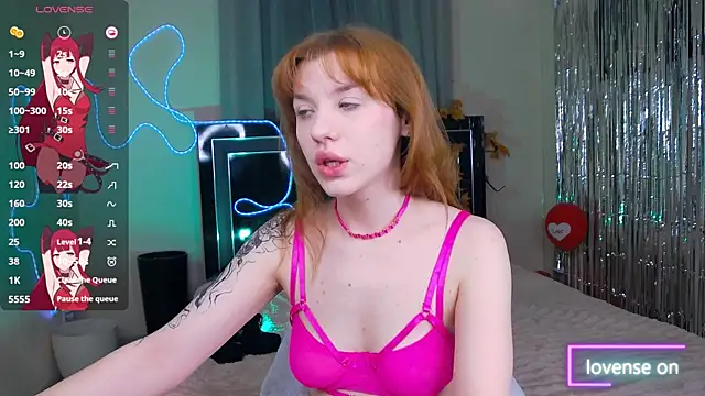 MeganNewCat online show from March 29, 7:58 pm