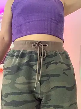 La-Gatiita-trans online show from April 4, 4:15 pm