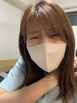 Snapshot of ichika_2_ chatting on July 2, 1:06 pm ichika 2 online show from July 2, 1:06 pm