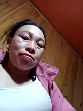 Manni john online show from February 25, 1:32 pm