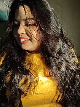 Snapshot of EliaStone05 chatting on January 9, 5:54 am EliaStone05 online show from January 9, 5:54 am