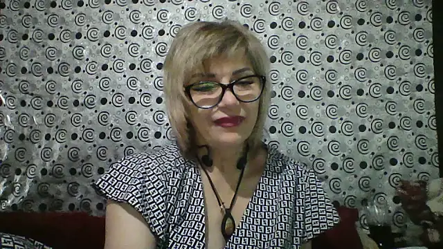 Snapshot of Lia_Ray chatting on October 25, 7:08 pm Lia Ray online show from October 25, 7:08 pm