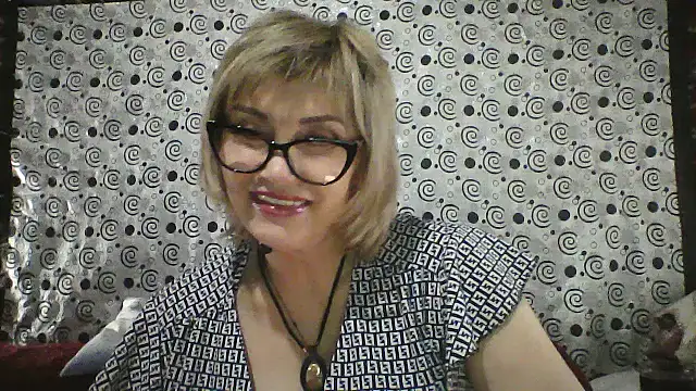 Snapshot of Lia_Ray chatting on October 29, 7:59 pm Lia Ray online show from October 29, 7:59 pm