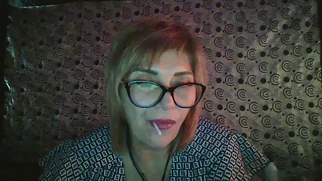 Snapshot of Lia_Ray chatting on November 7, 8:31 pm Lia Ray online show from November 7, 8:31 pm