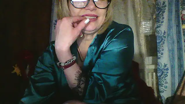 Lia Ray online show from February 22, 9:24 pm