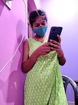 Snapshot of Muskan_12th chatting on October 17, 5:37 pm Muskan 12th online show from October 17, 5:37 pm