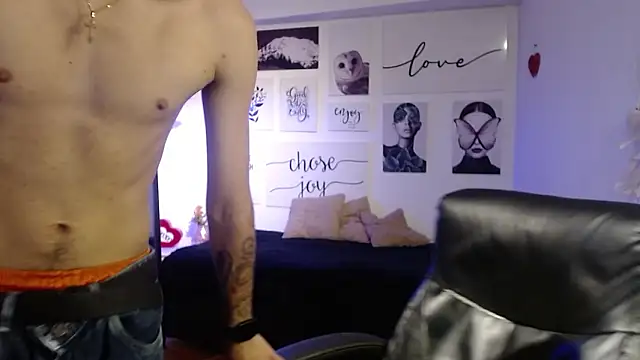 AmethystShadow17 online show from March 11, 8:26 pm