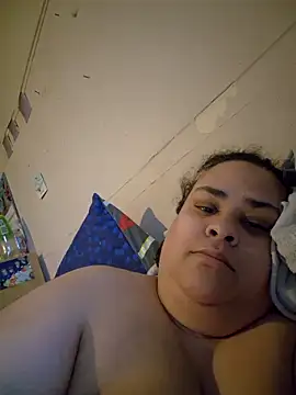 BigBusty VoluptuousMilfX online show from December 18, 12:33 pm